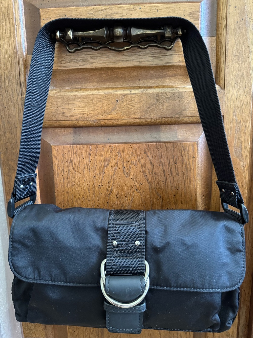 LAUREN Ralph Lauren Black Nylon Shoulder/ Hand Bag